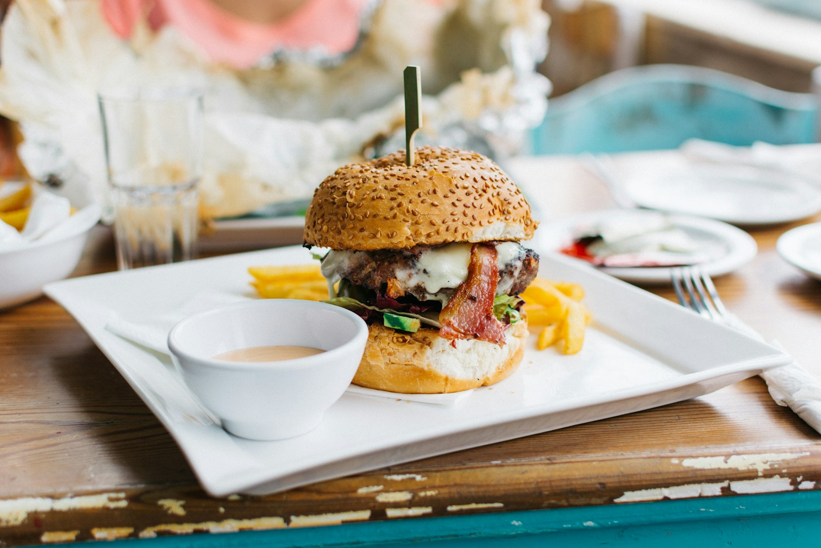 Gourmet burger, plated